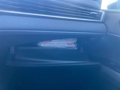 Used 2025 Toyota Camry LE image 25