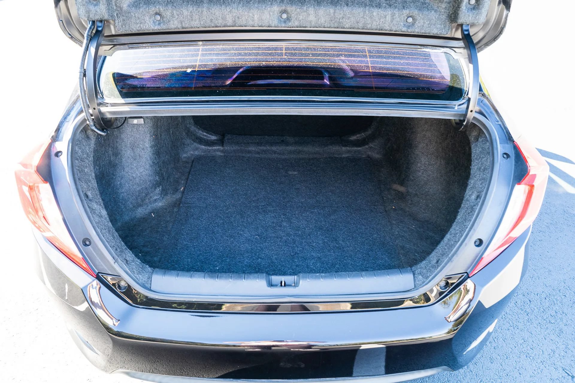Used 2018 Honda Civic LX image 8