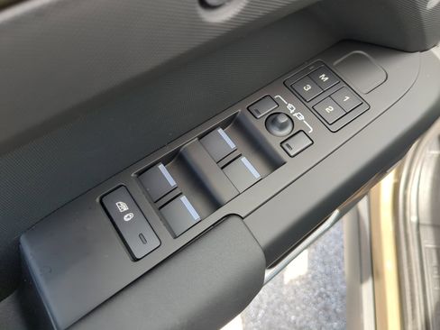 New 2025 Land Rover Defender 110 S image 16