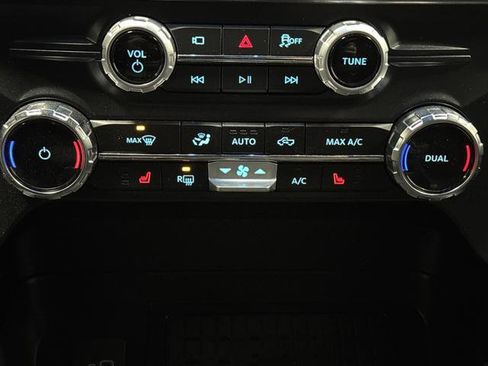 Used 2025 Ford F150 XLT w/ Equipment Group 302A MID image 20