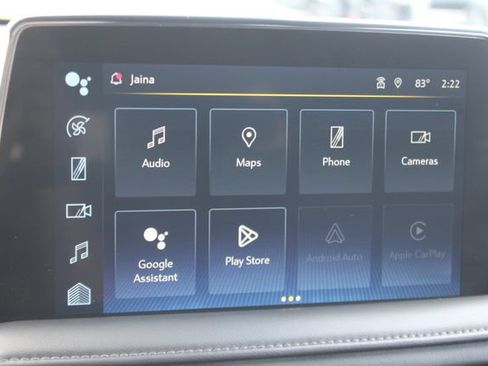 Used 2023 Chevrolet Suburban Z71 w/ Luxury Package AWD/4WD image 5