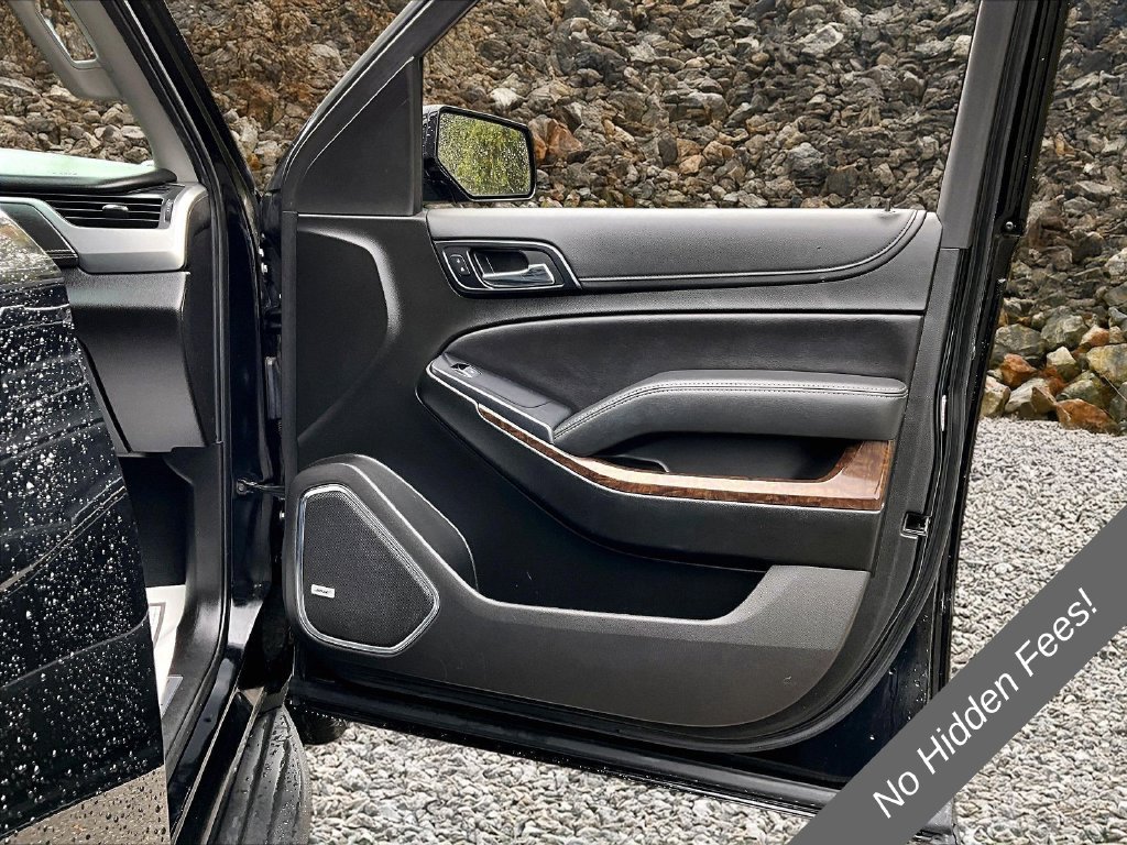 Used 2019 Chevrolet Suburban LT AWD/4WD image 21