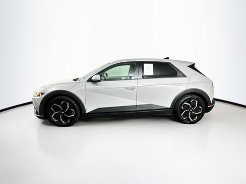 Used 2024 Hyundai Ioniq 5 SE RWD image 4