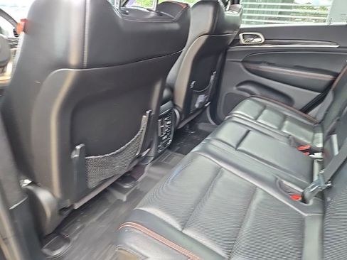 Used 2016 Jeep Grand Cherokee Limited 75th Anniversary image 15