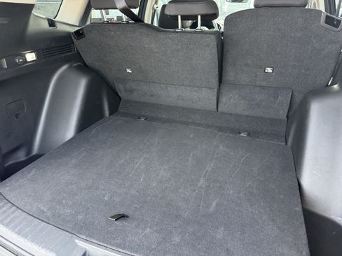 Used 2025 Honda CR-V EX image 32
