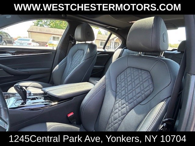 Used 2021 BMW 530i xDrive w/ M Sport Package AWD/4WD image 15