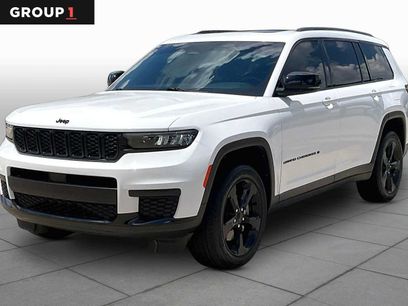 Used 2023 Jeep Grand Cherokee L Laredo