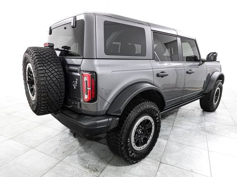 Used 2024 Ford Bronco Badlands w/ Sasquatch Package AWD/4WD image 6