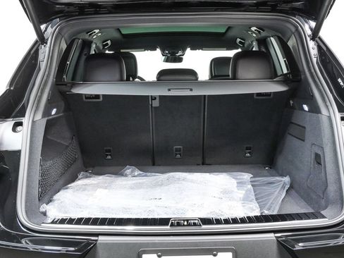 New 2026 Porsche Cayenne AWD/4WD image 31