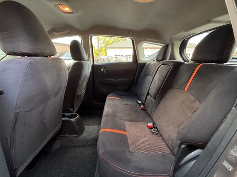 Used 2018 Nissan Versa Note SR image 17