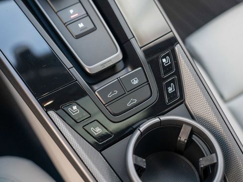 Used 2021 Porsche 911 Carrera S image 27