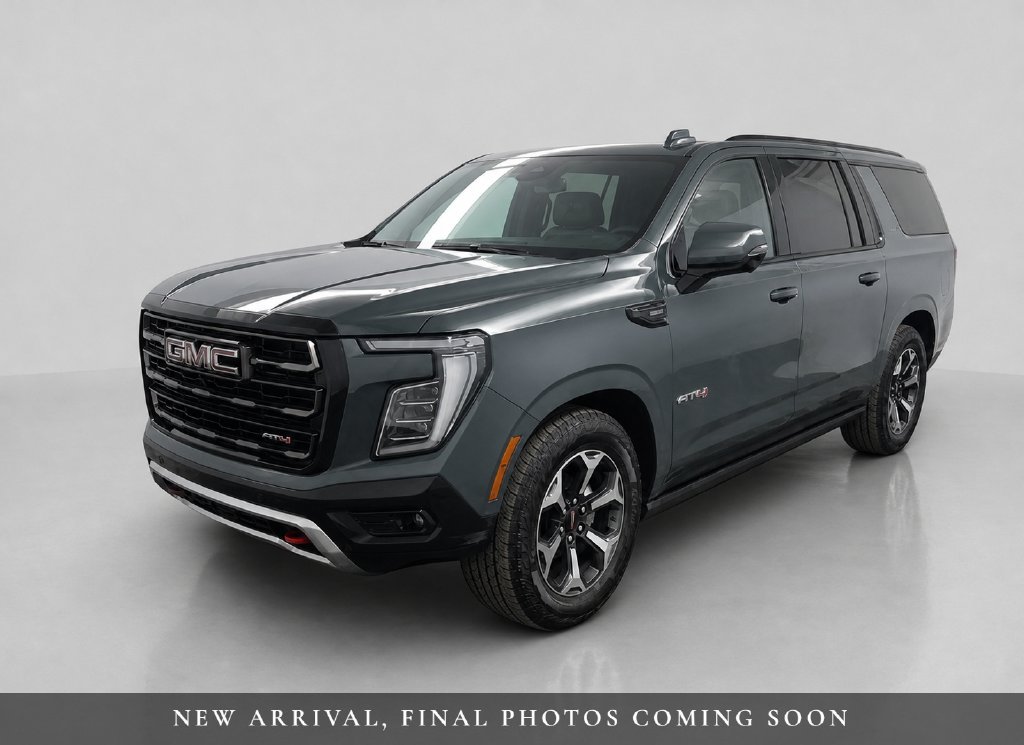 Used 2025 GMC Yukon XL AT4 Ultimate AWD/4WD image 1