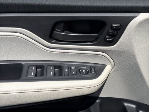 New 2026 Honda Odyssey EX-L image 10