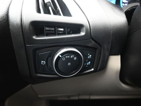 Used 2016 Ford Focus Electric Hatchback image 27