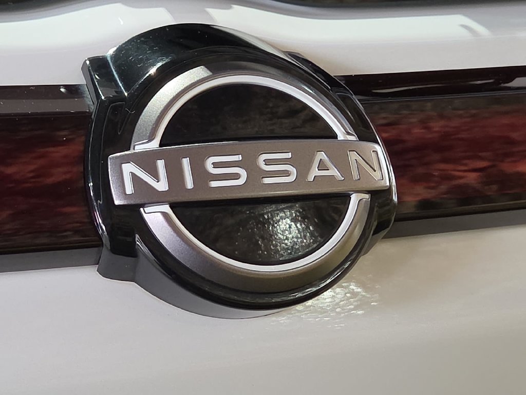 Used 2023 Nissan Kicks S w/ Interior Electronics Package FWD image 11