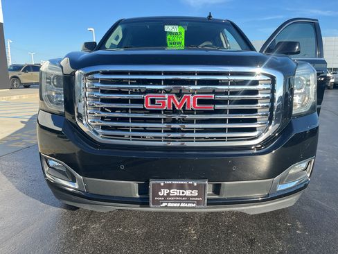Used 2018 GMC Yukon XL SLT w/ Premium Edition AWD/4WD image 52