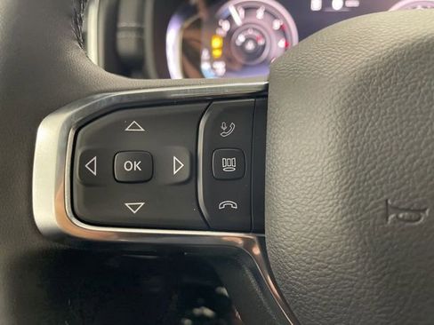 New 2026 RAM 3500 Laramie AWD/4WD image 33