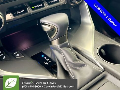 Used 2025 Lexus LX 600 4WD w/ Interior Upgrade Package image 10