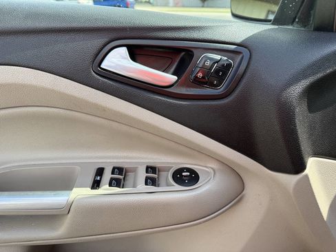 Used 2013 Ford Escape SEL FWD image 14