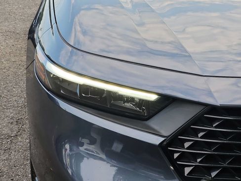 Used 2024 Honda Accord EX image 9