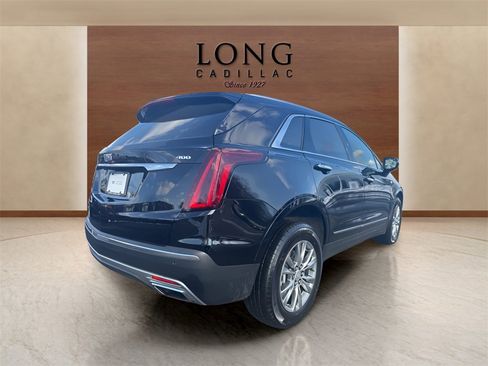 Certified 2023 Cadillac XT5 Premium Luxury image 6