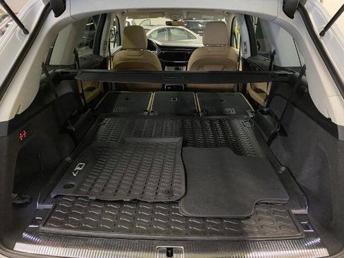 Used 2020 Audi Q7 3.0T Premium Plus image 18