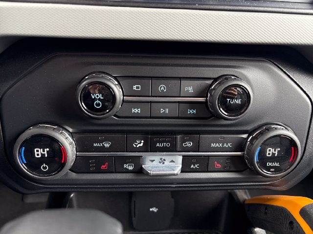Used 2023 Ford Bronco Badlands w/ Sasquatch Package AWD/4WD image 22