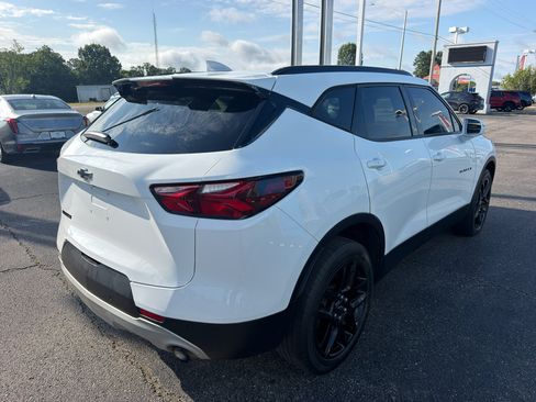 Used 2019 Chevrolet Blazer LT FWD image 4