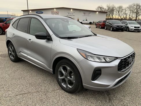 Used 2024 Ford Escape ST-Line w/ Cold Weather Package image 2