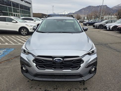 Used 2025 Subaru Crosstrek 2.5i Limited w/ Popular Package #3A image 2