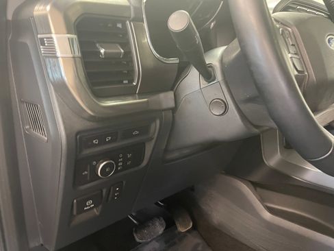 Used 2022 Ford F150 Lariat w/ Equipment Group 502A High image 14