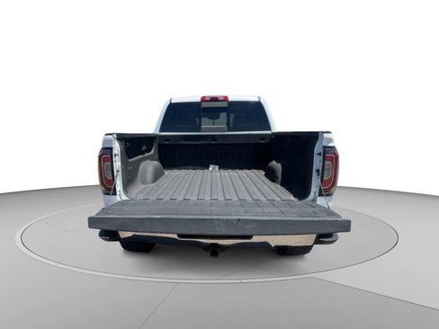 Used 2018 GMC Sierra 1500 SLT AWD/4WD image 19