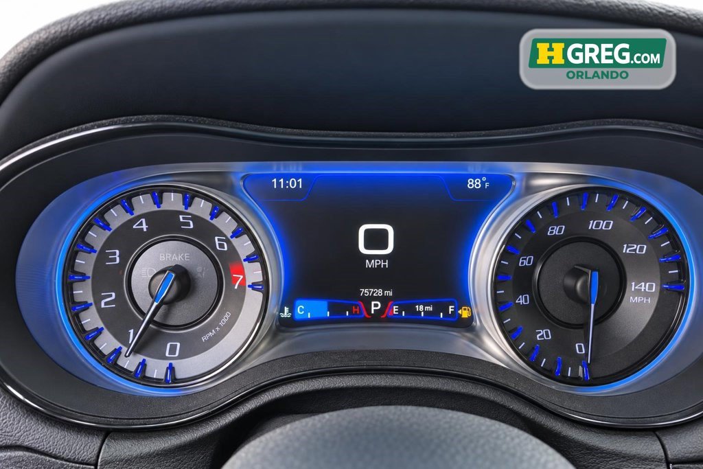 Used 2022 Chrysler 300 S RWD image 13