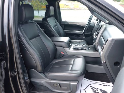 Used 2021 Ford Expedition Max XLT AWD/4WD image 26
