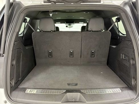 Used 2022 GMC Yukon XL Denali AWD/4WD image 28