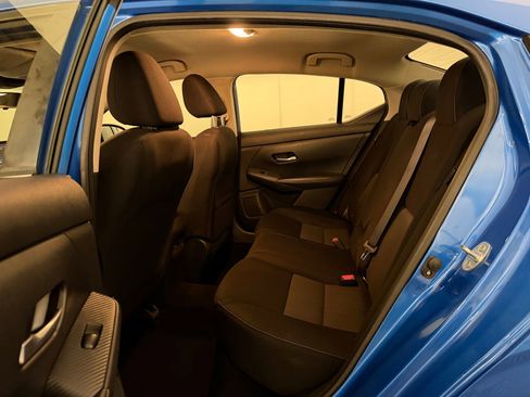 Used 2021 Nissan Sentra SV image 15