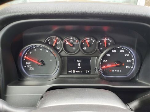 Used 2021 Chevrolet Silverado 1500 Custom image 17