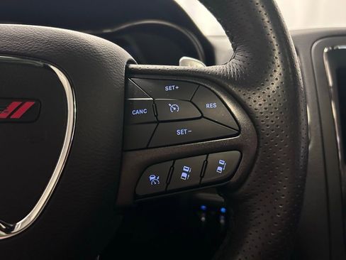 Used 2019 Dodge Durango R/T w/ Technology Group image 11