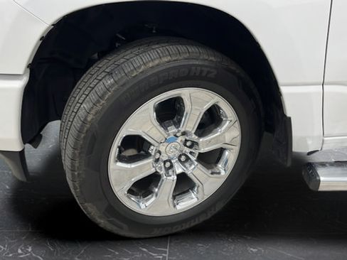 Used 2023 RAM 1500 Big Horn AWD/4WD image 28