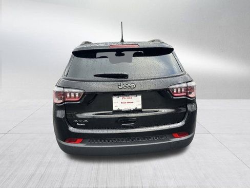 New 2026 Jeep Compass Latitude image 6