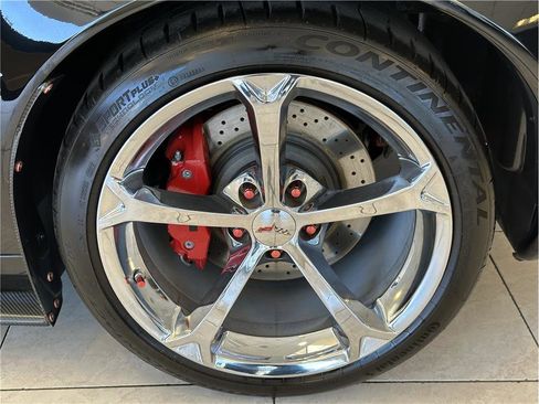 Used 2011 Chevrolet Corvette Grand Sport w/ Preferred Equipment Group image 19