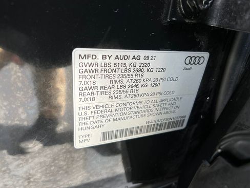 Used 2022 Audi Q3 2.0T Premium Plus w/ Premium Plus Package image 28