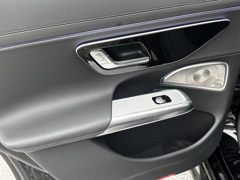 New 2026 Mercedes-Benz E 53 AMG e 4MATIC Wagon image 24