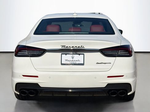 Certified 2022 Maserati Quattroporte GT image 4