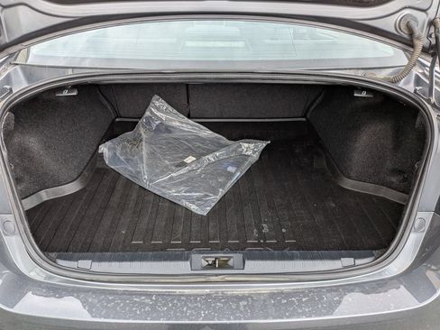Used 2018 Subaru Legacy 2.5i Premium AWD/4WD image 32