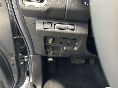 New 2026 Nissan Frontier SV w/ All-Weather Content Package AWD/4WD image 22