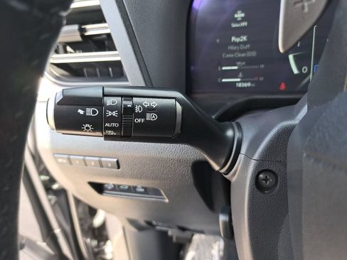 Used 2024 Lexus GX 550 w/ Cold Area Package AWD/4WD image 29