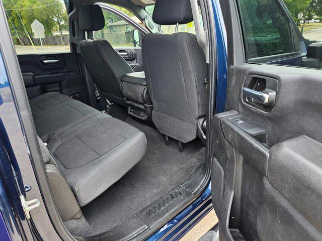 Used 2022 Chevrolet Silverado 2500 Custom w/ Custom Value Package AWD/4WD image 16