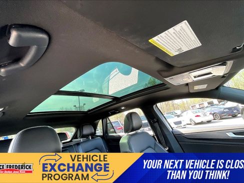 Used 2024 Volkswagen Atlas Cross Sport SEL R-Line image 19