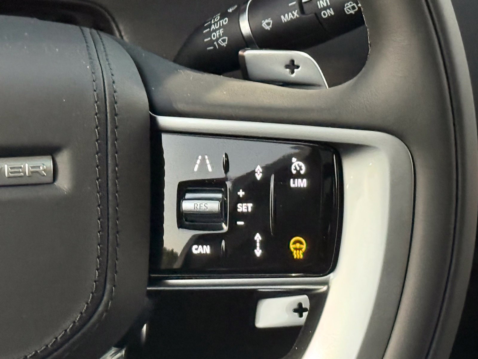New 2027 Land Rover Range Rover SE AWD/4WD image 37